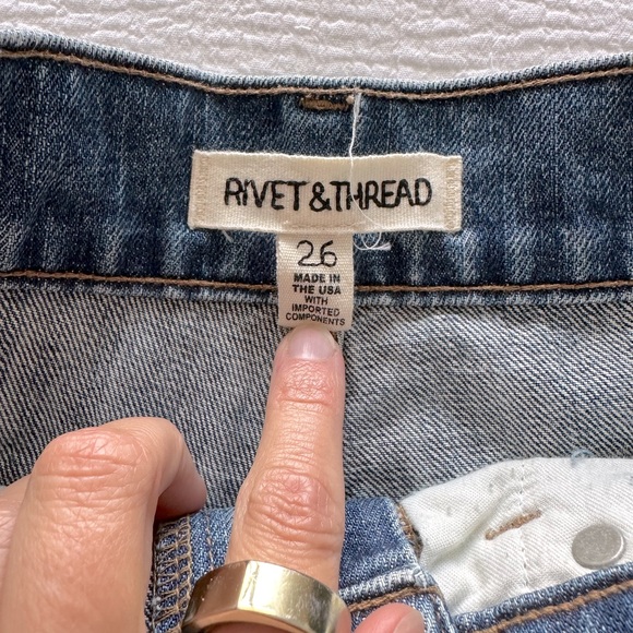 Rivet and Thread Distressed Jeans - Picture 13 of 13